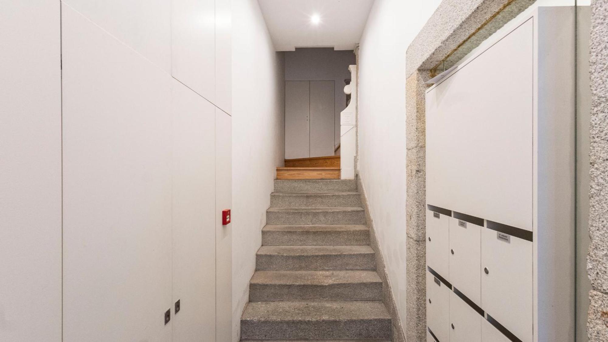 Lovelystay - Allderman Apartment - Almada 1º T 포르투 외부 사진