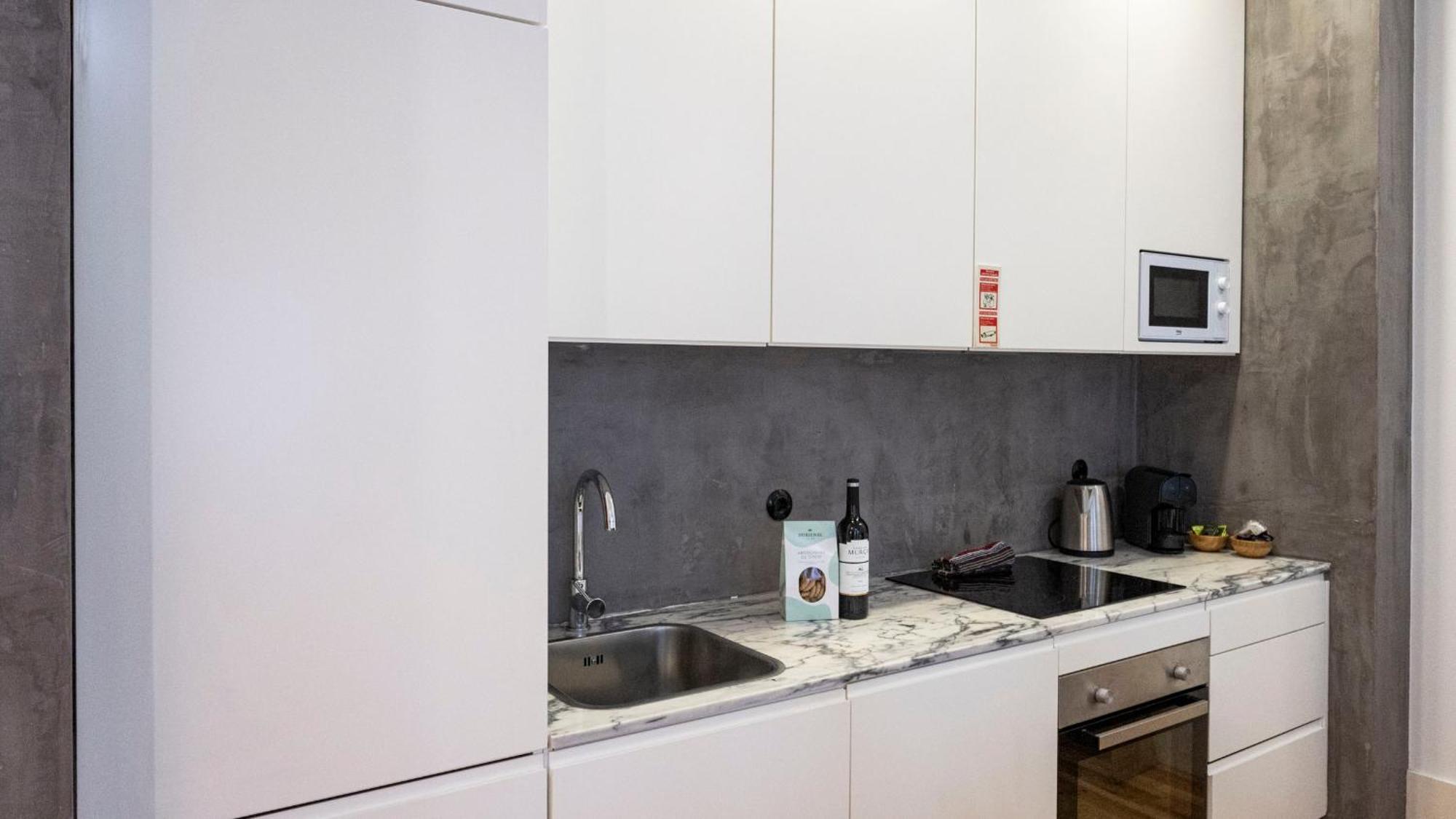 Lovelystay - Allderman Apartment - Almada 1º T 포르투 외부 사진